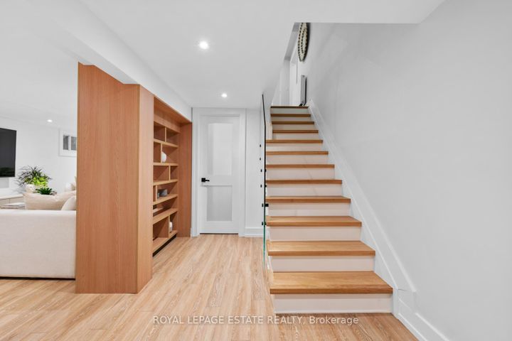 Photo 28 at 59 Anndale Road, Cliffside, Toronto