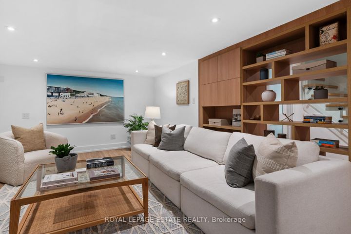 Photo 32 at 59 Anndale Road, Cliffside, Toronto