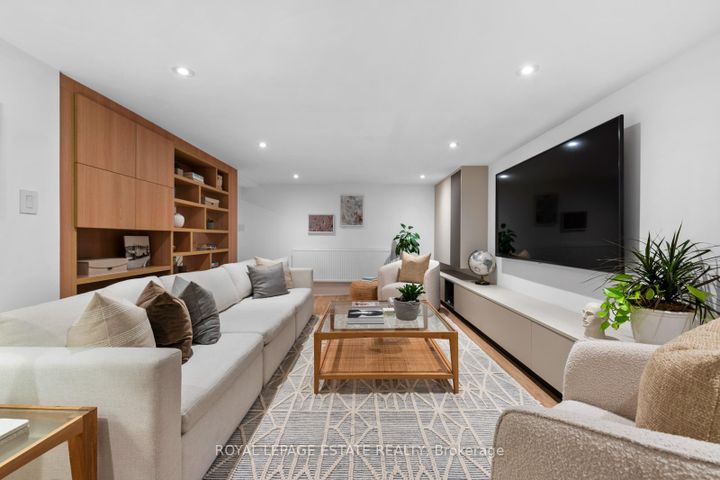 Photo 33 at 59 Anndale Road, Cliffside, Toronto