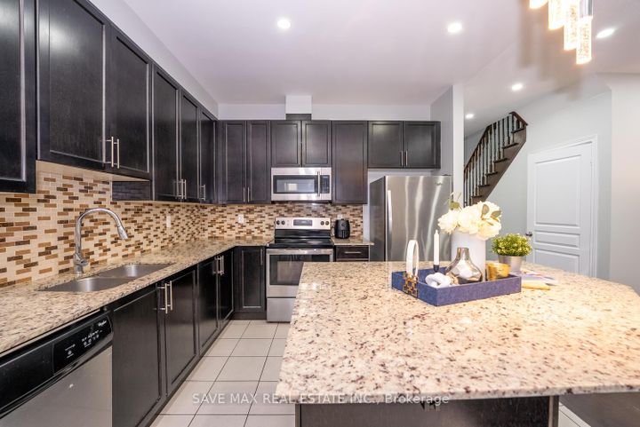 Photo 14 at 17 Primo Road, Northwest Brampton, Brampton