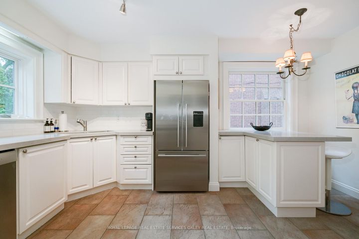 Photo 6 at 289 Glengrove Avenue W, Lawrence Park South, Toronto