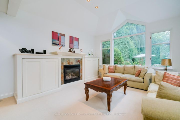 Photo 11 at 289 Glengrove Avenue W, Lawrence Park South, Toronto