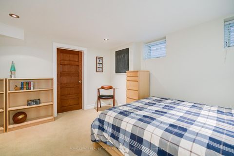 Photo 31 at 289 Glengrove Avenue W, Lawrence Park South, Toronto