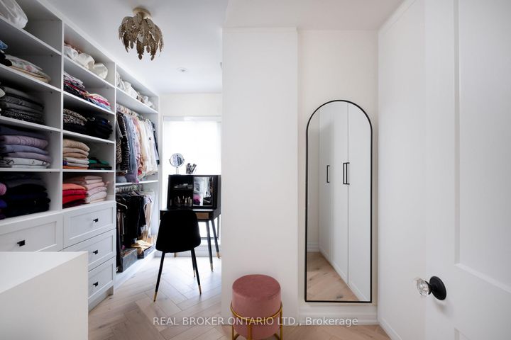 Photo 9 at B - 187 Sherwood Avenue, Mount Pleasant East, Toronto