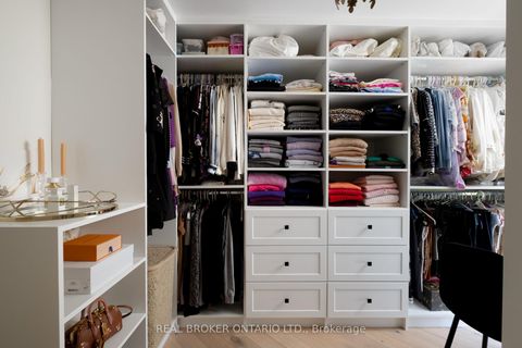 Photo 10 at B - 187 Sherwood Avenue, Mount Pleasant East, Toronto