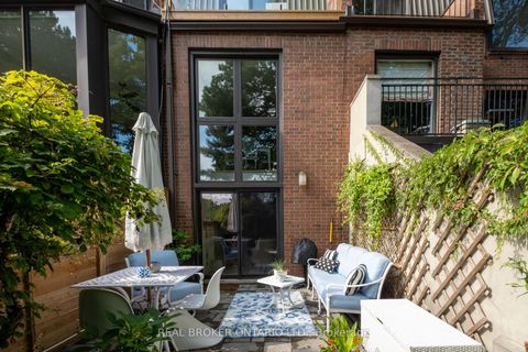 Photo 17 at B - 187 Sherwood Avenue, Mount Pleasant East, Toronto