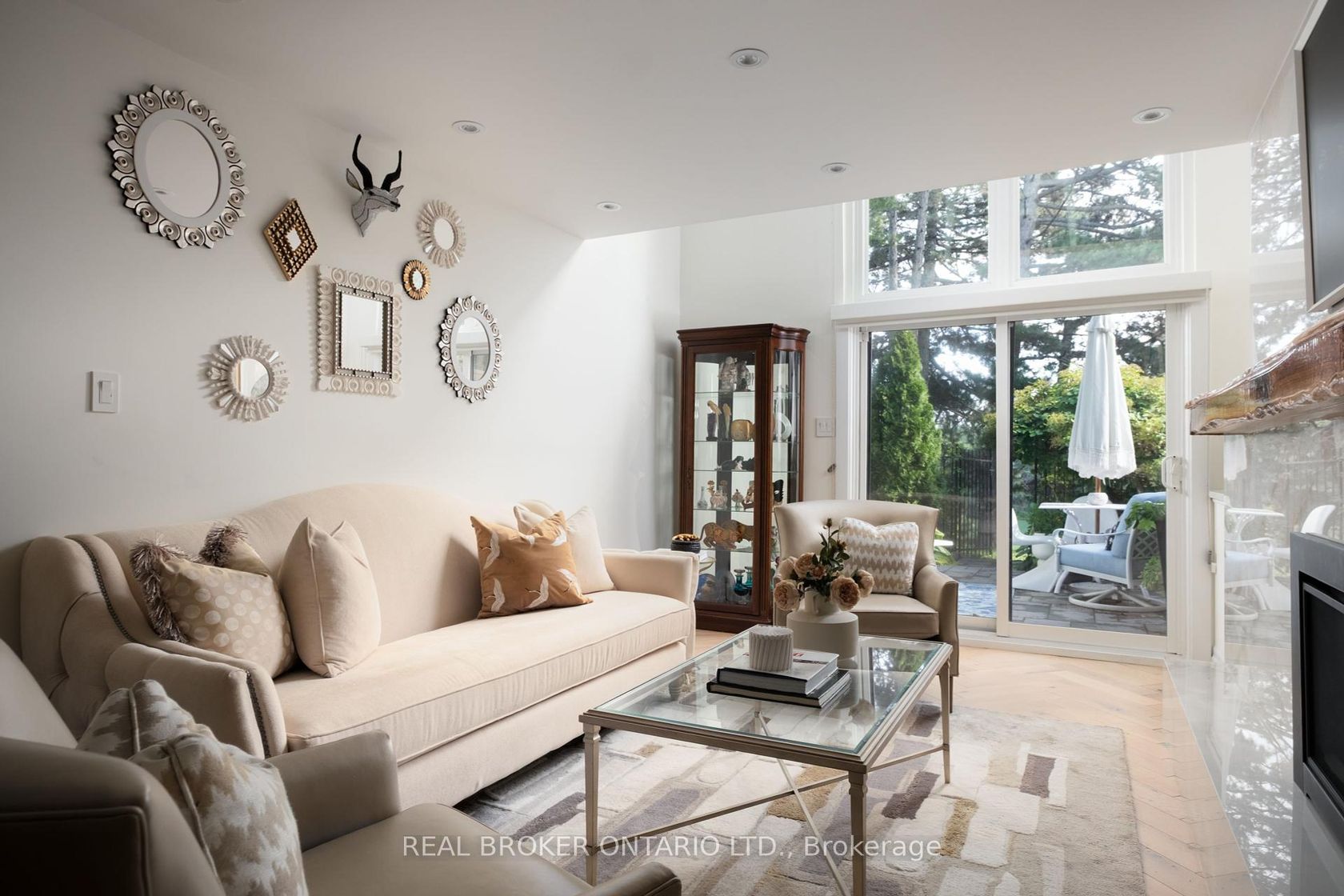 B - 187 Sherwood Avenue, Mount Pleasant East, Toronto 2