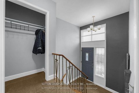 Photo 3 at 4 Carscadden Drive, Branson, Toronto