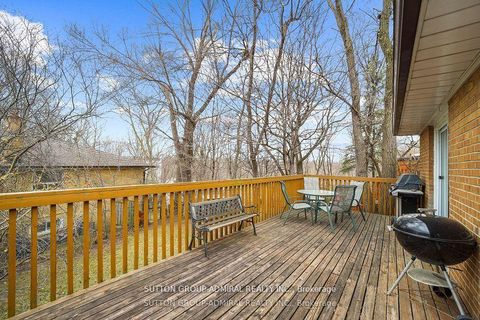 Photo 18 at 4 Carscadden Drive, Branson, Toronto