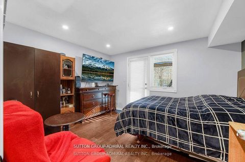 Photo 20 at 4 Carscadden Drive, Branson, Toronto