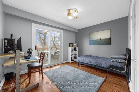 Photo 26 at 4 Carscadden Drive, Branson, Toronto
