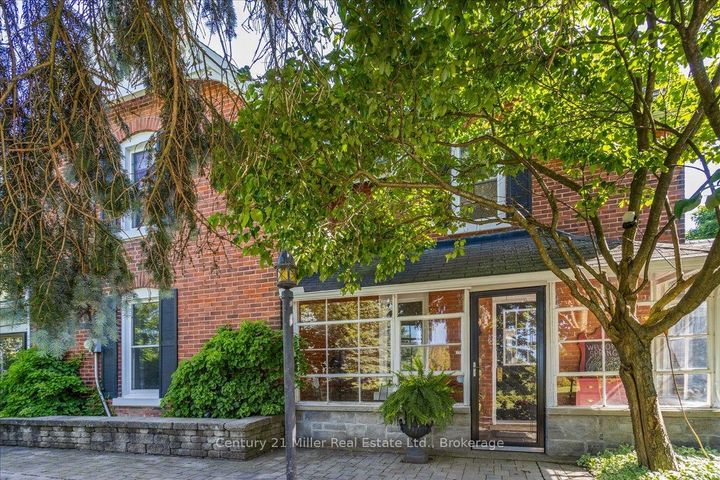 Photo 2 at 585 Dundas Street E, Waterdown, Hamilton