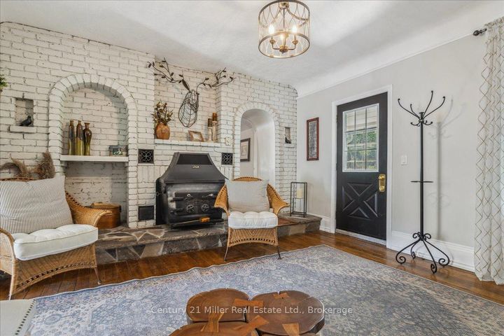 Photo 3 at 585 Dundas Street E, Waterdown, Hamilton