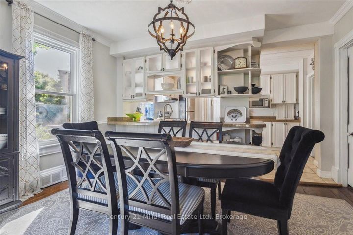 Photo 12 at 585 Dundas Street E, Waterdown, Hamilton