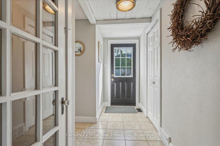 Photo 16 at 585 Dundas Street E, Waterdown, Hamilton