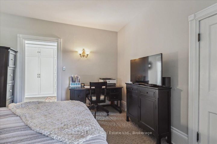 Photo 26 at 585 Dundas Street E, Waterdown, Hamilton