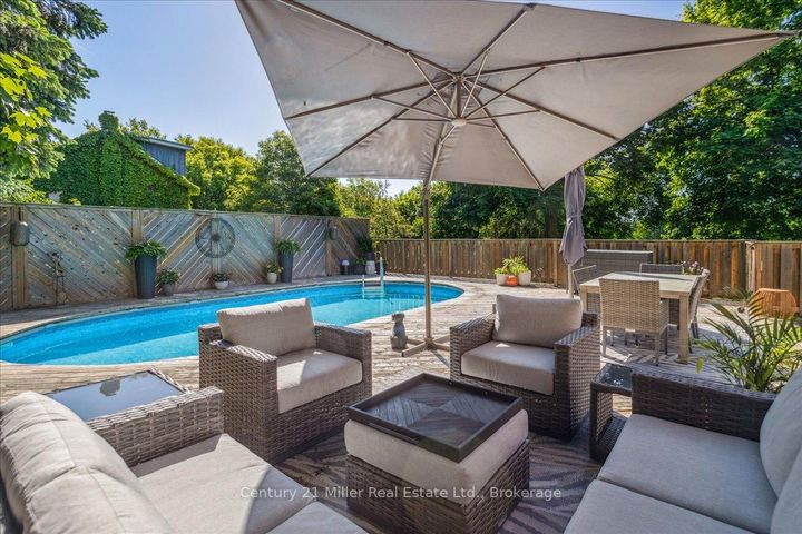 Photo 37 at 585 Dundas Street E, Waterdown, Hamilton