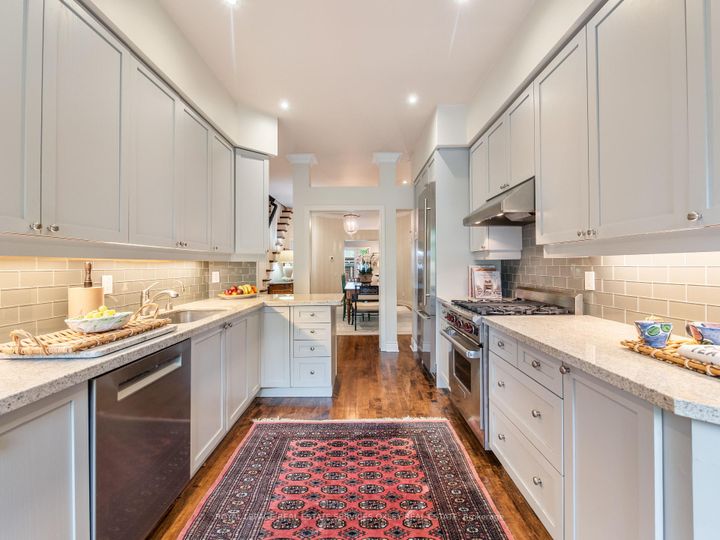 Photo 3 at 184 Bedford Road, Annex, Toronto