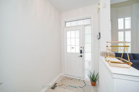 Photo 3 at 180 Raponi Circle, Rouge E11, Toronto