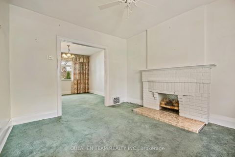 Photo 4 at 286 St Clements Avenue, Eglinton, Toronto