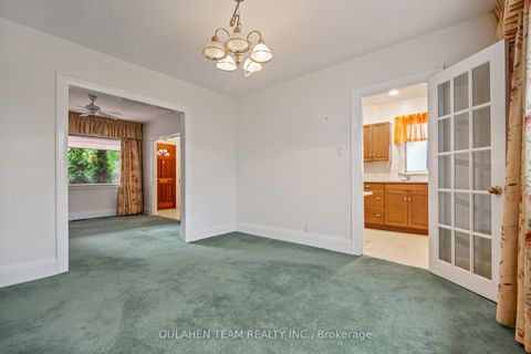 Photo 9 at 286 St Clements Avenue, Eglinton, Toronto