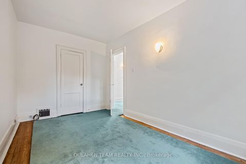 Photo 19 at 286 St Clements Avenue, Eglinton, Toronto