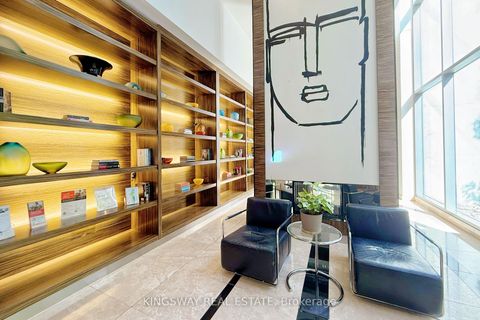 Photo 3 at 2706 - 38 Grenville Street, Bay Street Corridor, Toronto