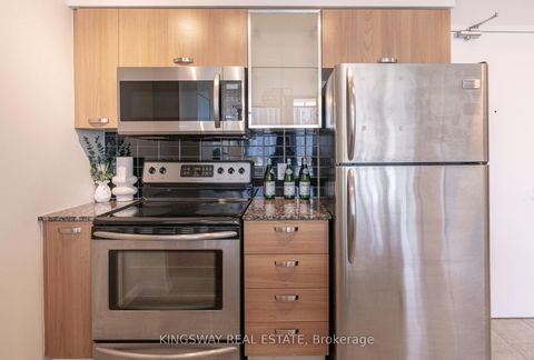 Photo 9 at 2706 - 38 Grenville Street, Bay Street Corridor, Toronto