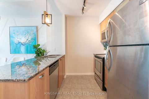 Photo 10 at 2706 - 38 Grenville Street, Bay Street Corridor, Toronto