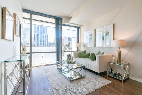 Photo 13 at 2706 - 38 Grenville Street, Bay Street Corridor, Toronto