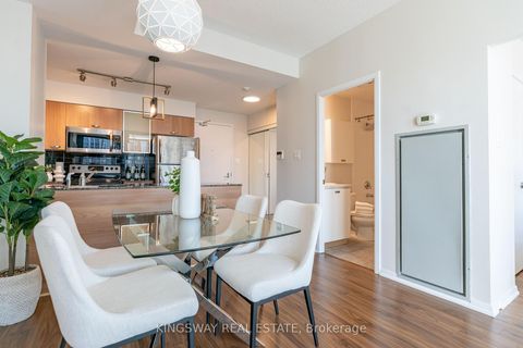 Photo 15 at 2706 - 38 Grenville Street, Bay Street Corridor, Toronto