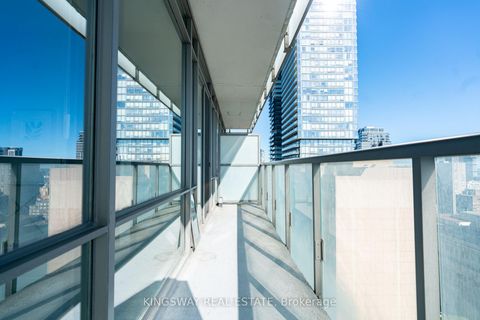 Photo 30 at 2706 - 38 Grenville Street, Bay Street Corridor, Toronto