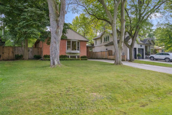 Photo 1 at 455 Willis Drive, WO West, Oakville
