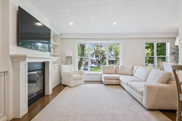 Photo 5 at 455 Willis Drive, WO West, Oakville