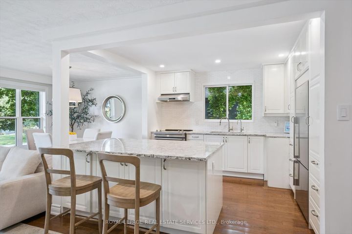 Photo 8 at 455 Willis Drive, WO West, Oakville