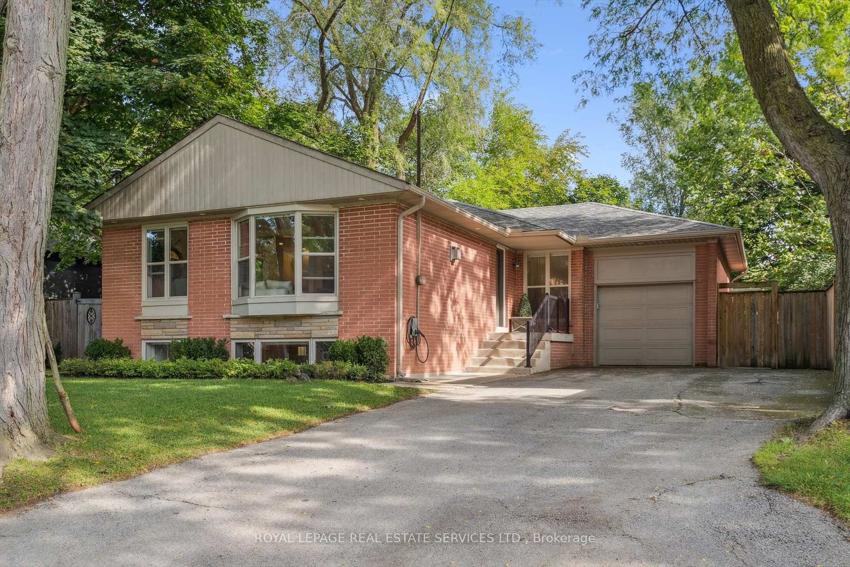 455 Willis Drive, WO West, Oakville 2