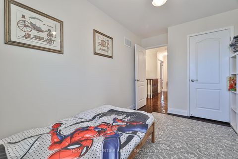 Photo 36 at 86 Venice Gate Drive, Vellore Village, Vaughan