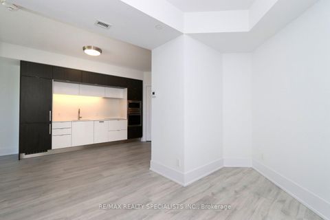 Photo 16 at 313 - 1 Edgewater Drive, Waterfront Communities C8, Toronto
