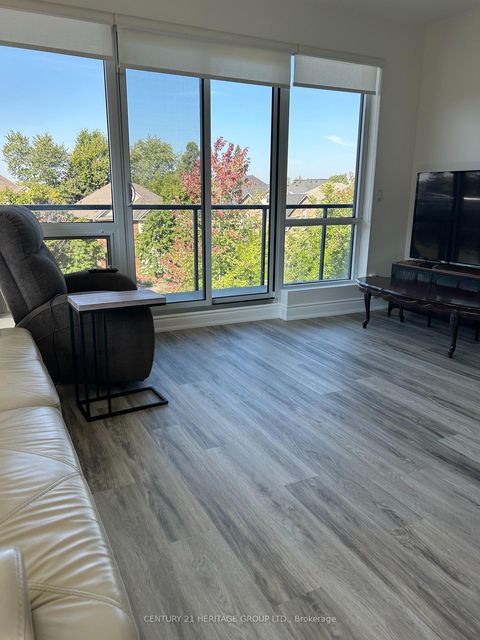 Photo 3 at 203 - 9088 Yonge Street, South Richvale, Richmond Hill