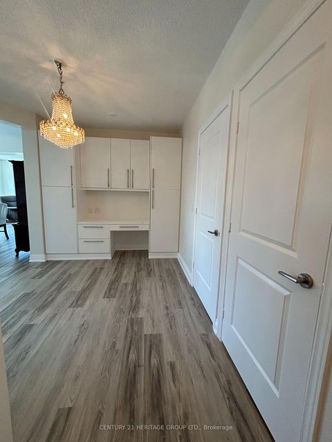 Photo 5 at 203 - 9088 Yonge Street, South Richvale, Richmond Hill