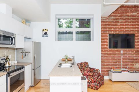 Photo 14 at 103 - 152 Annette Street, Junction Area, Toronto