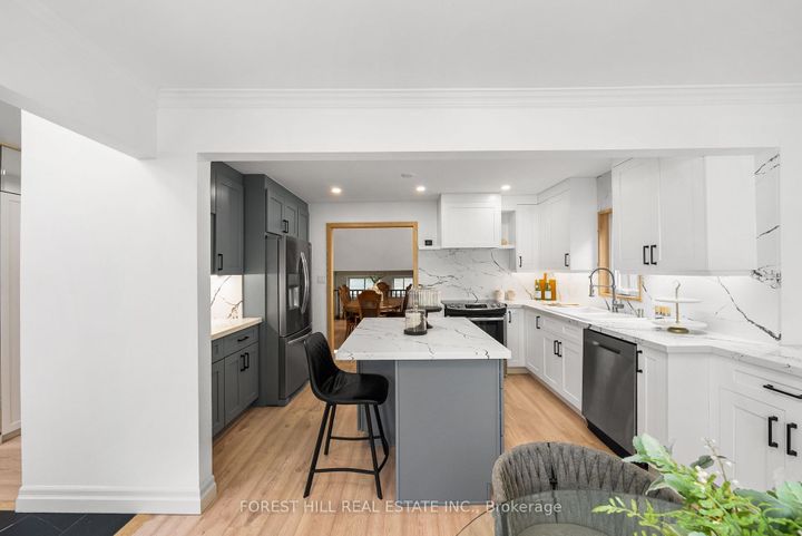 Photo 7 at 3 Saunders Lane, Willowbrook, Markham