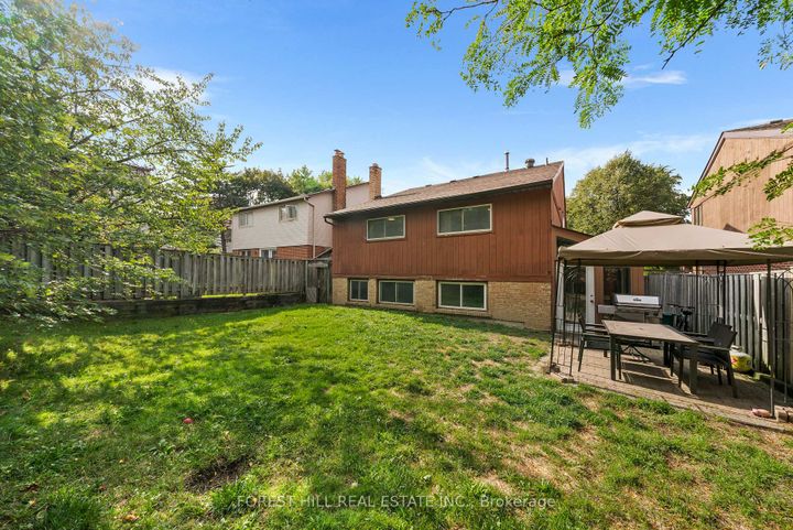 Photo 35 at 3 Saunders Lane, Willowbrook, Markham
