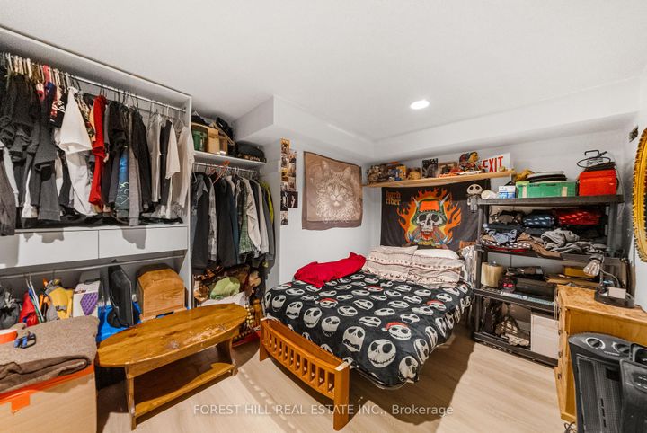 Photo 40 at 3 Saunders Lane, Willowbrook, Markham