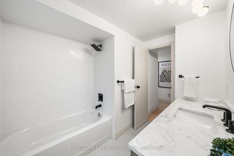 Photo 23 at 3 Saunders Lane, Willowbrook, Markham