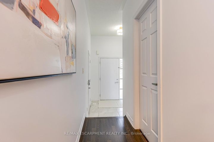 Photo 3 at 414 Wheat Boom Drive, JM Joshua Meadows, Oakville