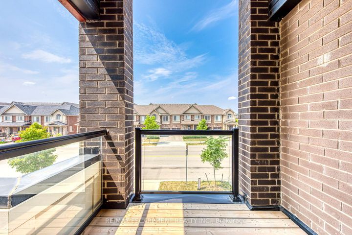 Photo 24 at 414 Wheat Boom Drive, JM Joshua Meadows, Oakville