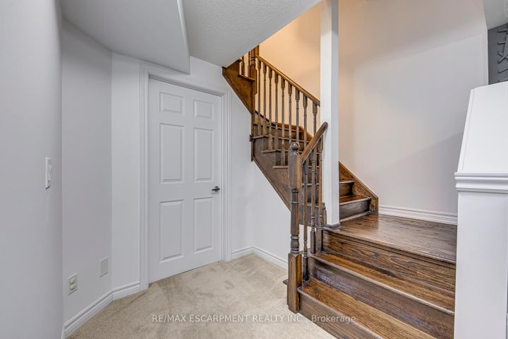 Photo 29 at 414 Wheat Boom Drive, JM Joshua Meadows, Oakville