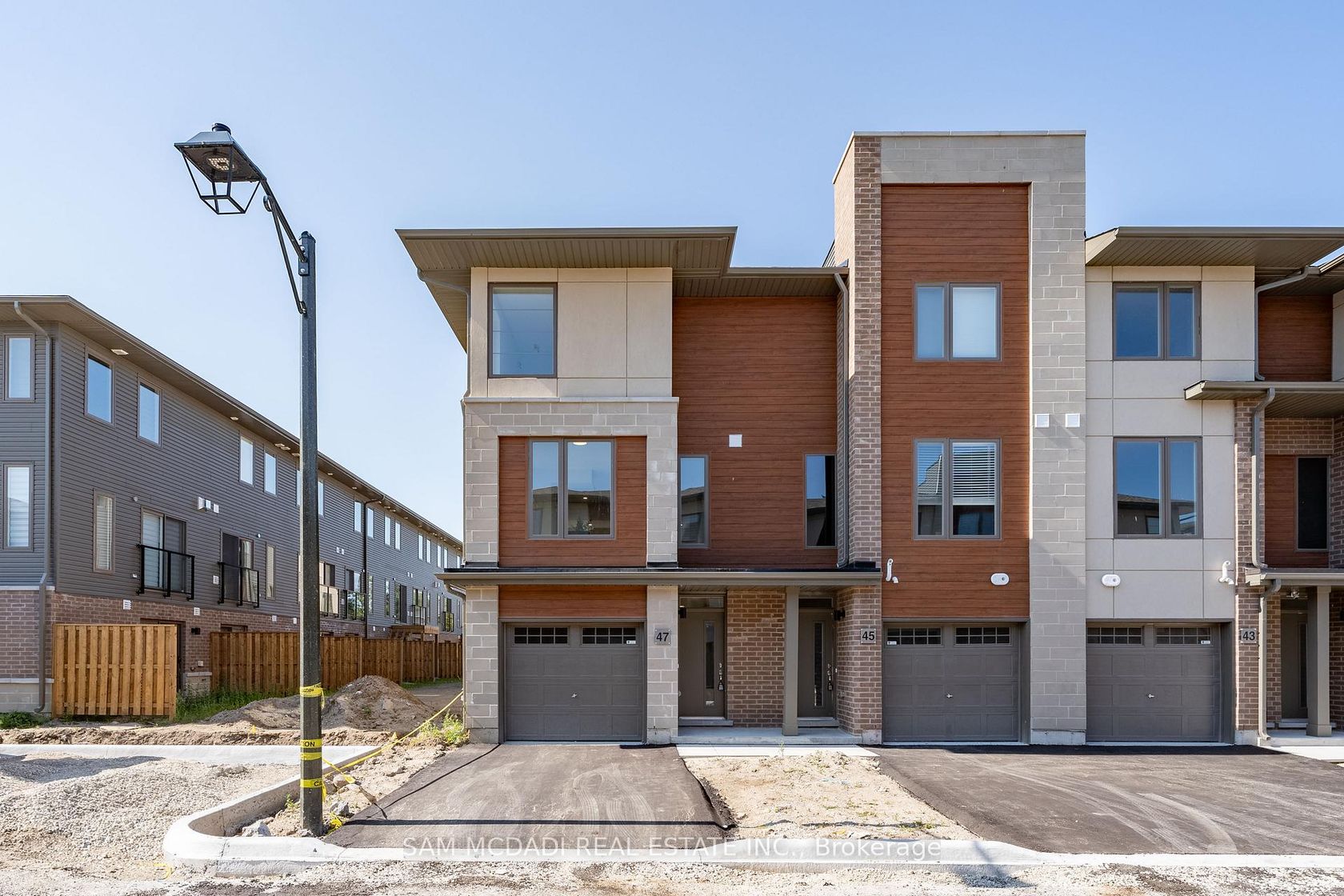 47 Winters Crescent, Collingwood 