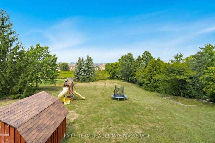 Photo 31 at 7 Golfview Boulevard, Bradford, Bradford West Gwillimbury